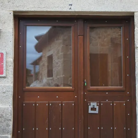 Apartment O Muino Casa Ferrador Ribeira Sacra *