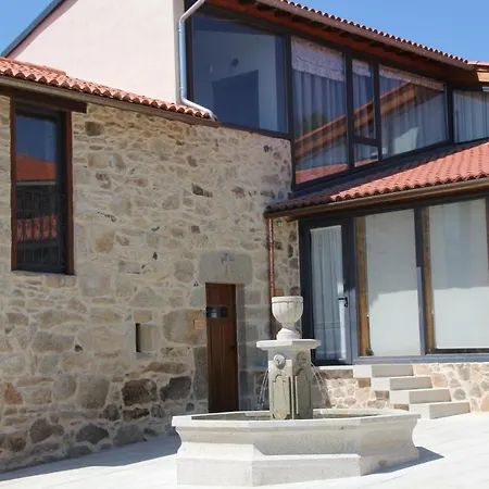 O Muino Casa Ferrador Ribeira Sacra Apartment
