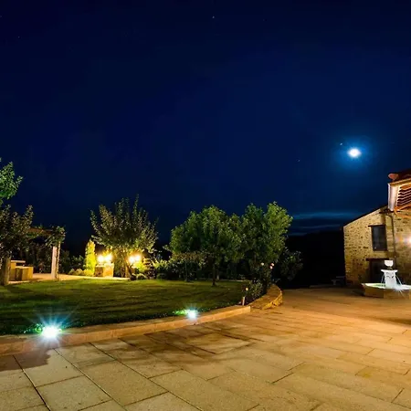 O Muino Casa Ferrador Ribeira Sacra Apartment